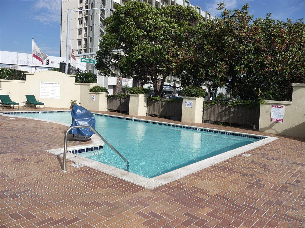 Ramada by Wyndham San Diego National City Bagian luar foto