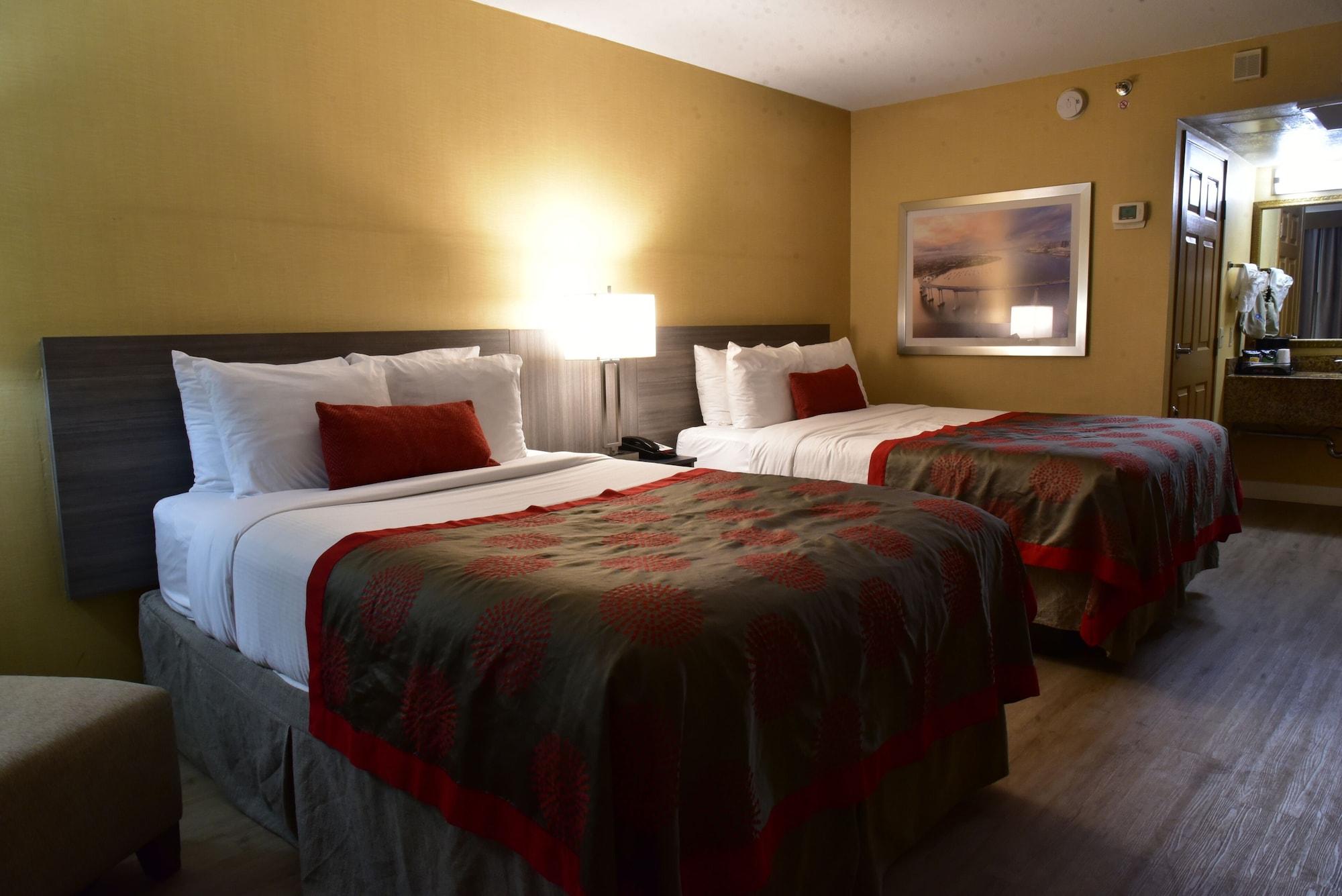 Ramada by Wyndham San Diego National City Bagian luar foto