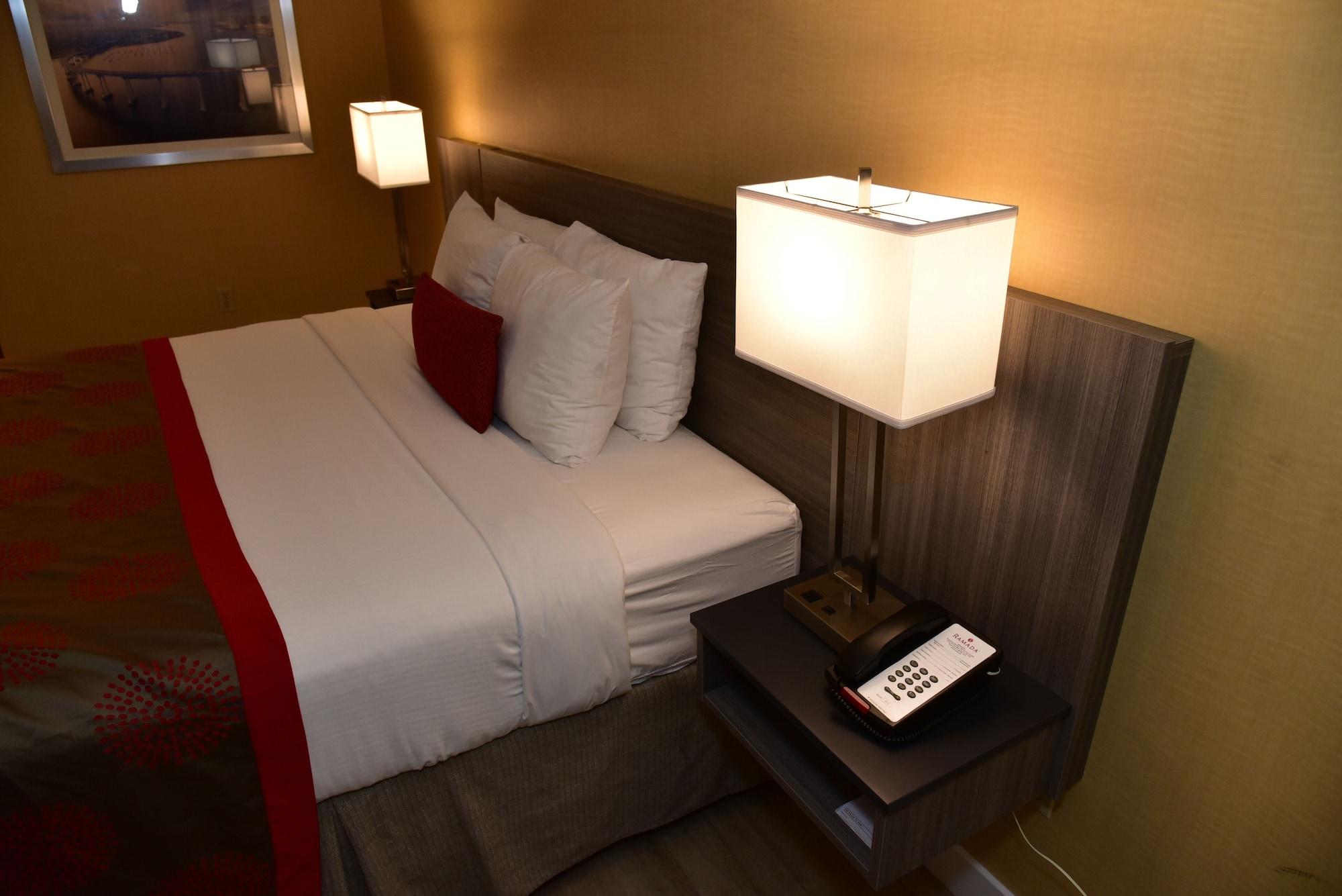 Ramada by Wyndham San Diego National City Bagian luar foto
