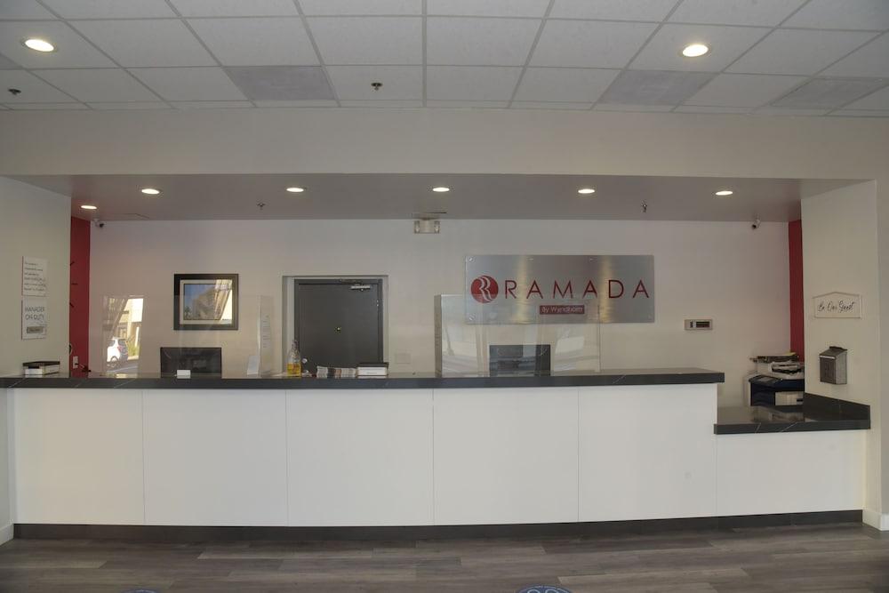 Ramada by Wyndham San Diego National City Bagian luar foto