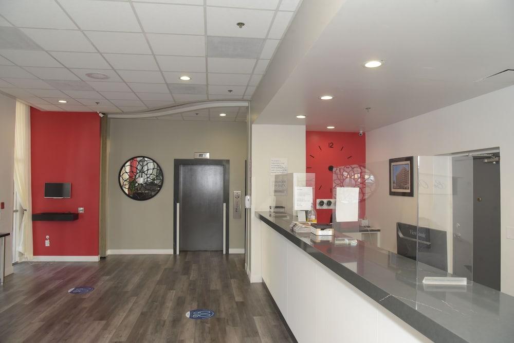 Ramada by Wyndham San Diego National City Bagian luar foto
